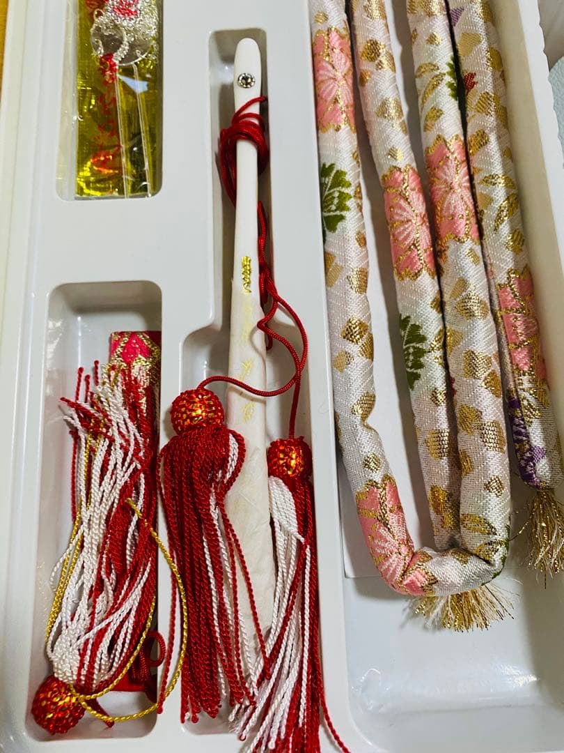 七五三　ハコセコセット　白系　桜模様　7歳　草履　和装バック　超美品