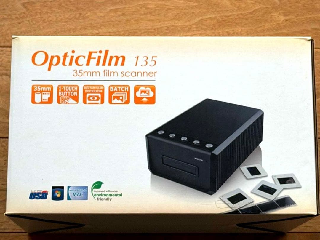 ☆未開封品！☆フィルムスキャナー【Plustek Opitcfilm135】