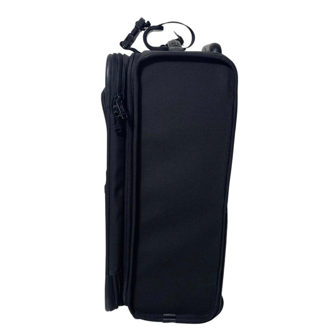 【美品】TUMI トゥミ キャリーケース 2268D3 機内持ち込み可　2輪
