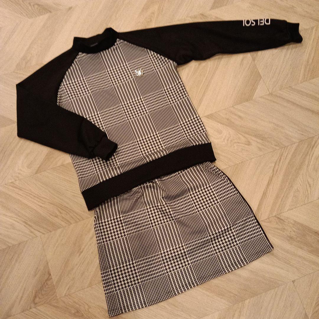 ●DELSOL● チェック柄 ウェアとスカートセットアップ Lsize 伸縮素材