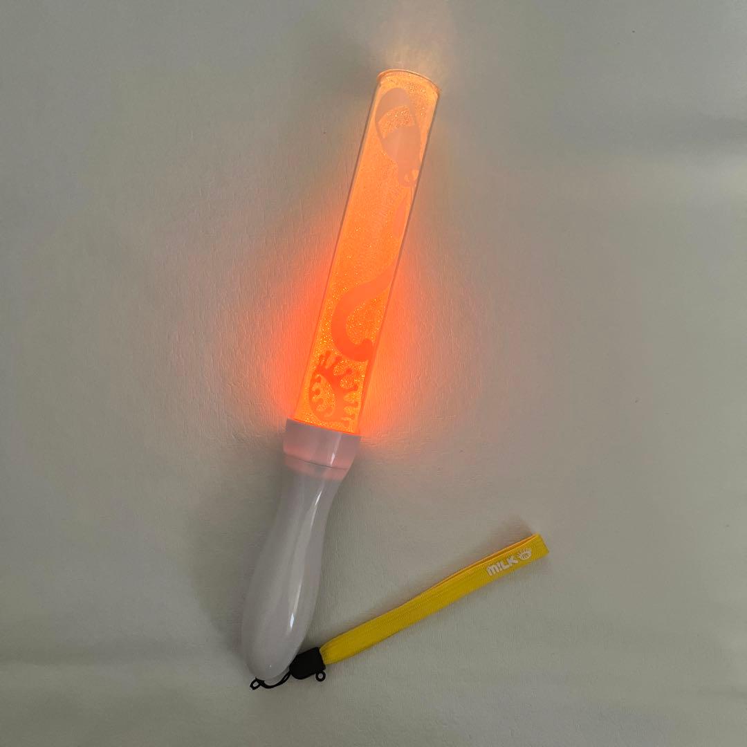 M!LK　ペンライト　白黒牛乳ワールド　牛丸学園ブルジョワ部　ストラップ付　匿名