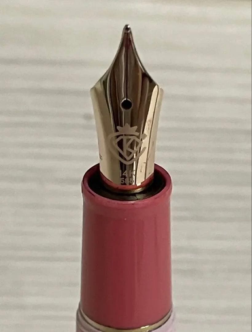 文具館コバヤシさん　オリジナル万年筆　静岡苺