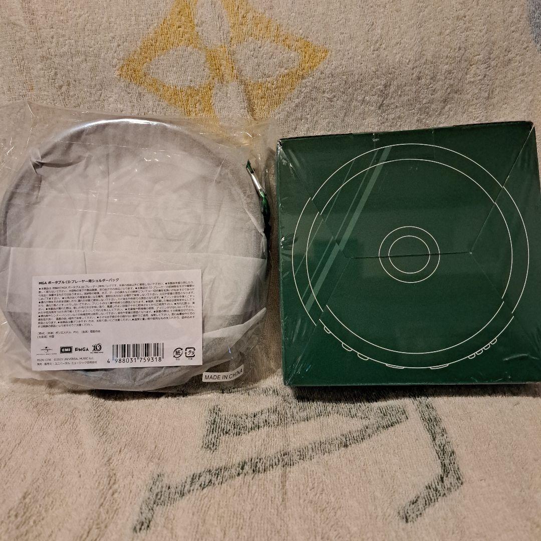 MGA CDプレーヤー・ショルダーバッグ