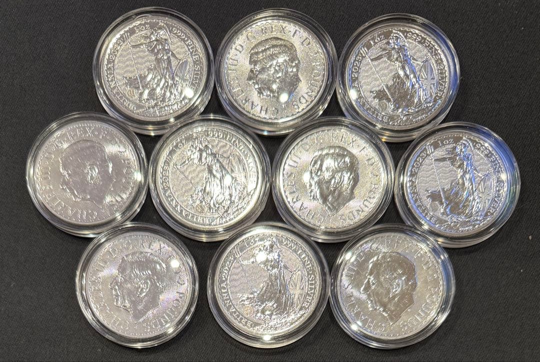 2023年 イギリス ブリタニア銀貨 (チャールズ3世) クリアケース付10枚