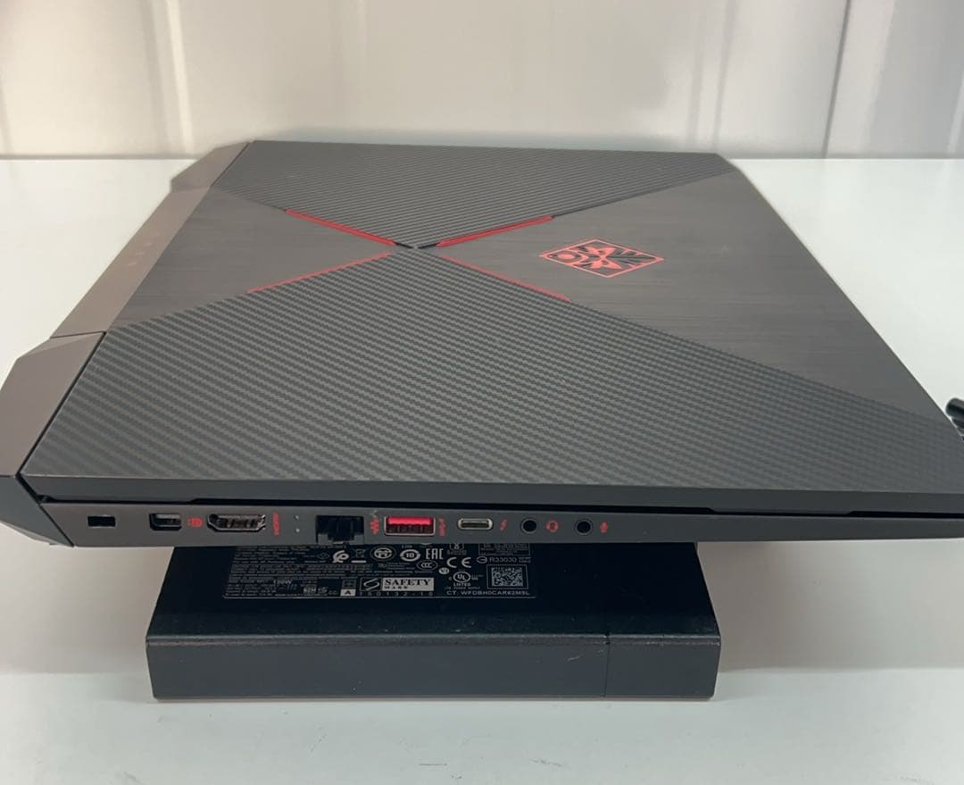 HP OMEN 15-ce016TX ゲーミングノートPC