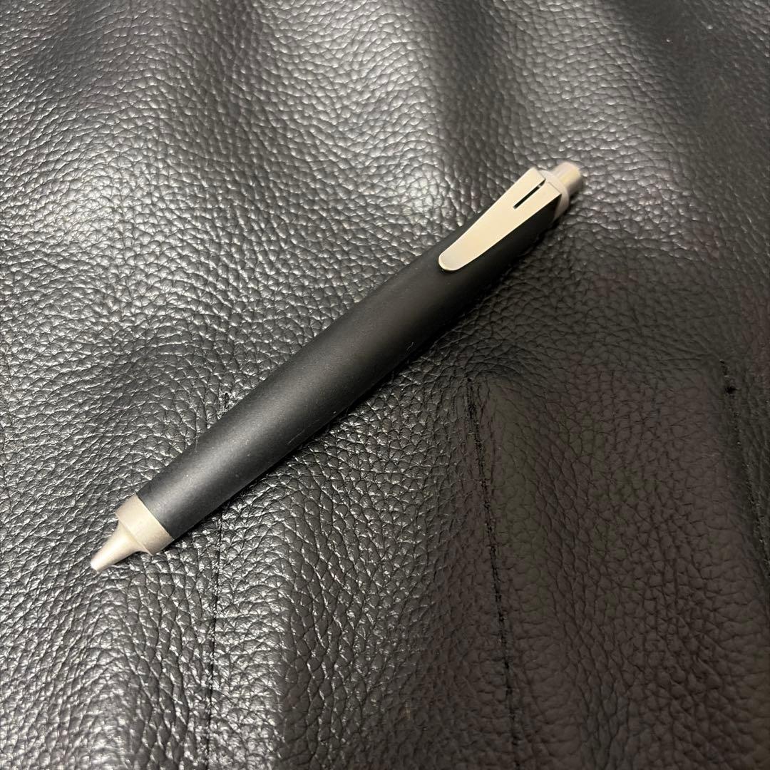 ラミー　スクリブル　0.7mm