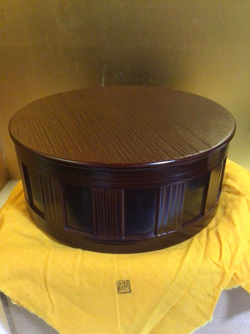 茶道具 一閑桶型食籠 満樹 共箱付き