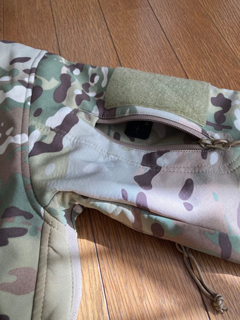 TACTICAL S.N.P. ソフトシェルジャケット