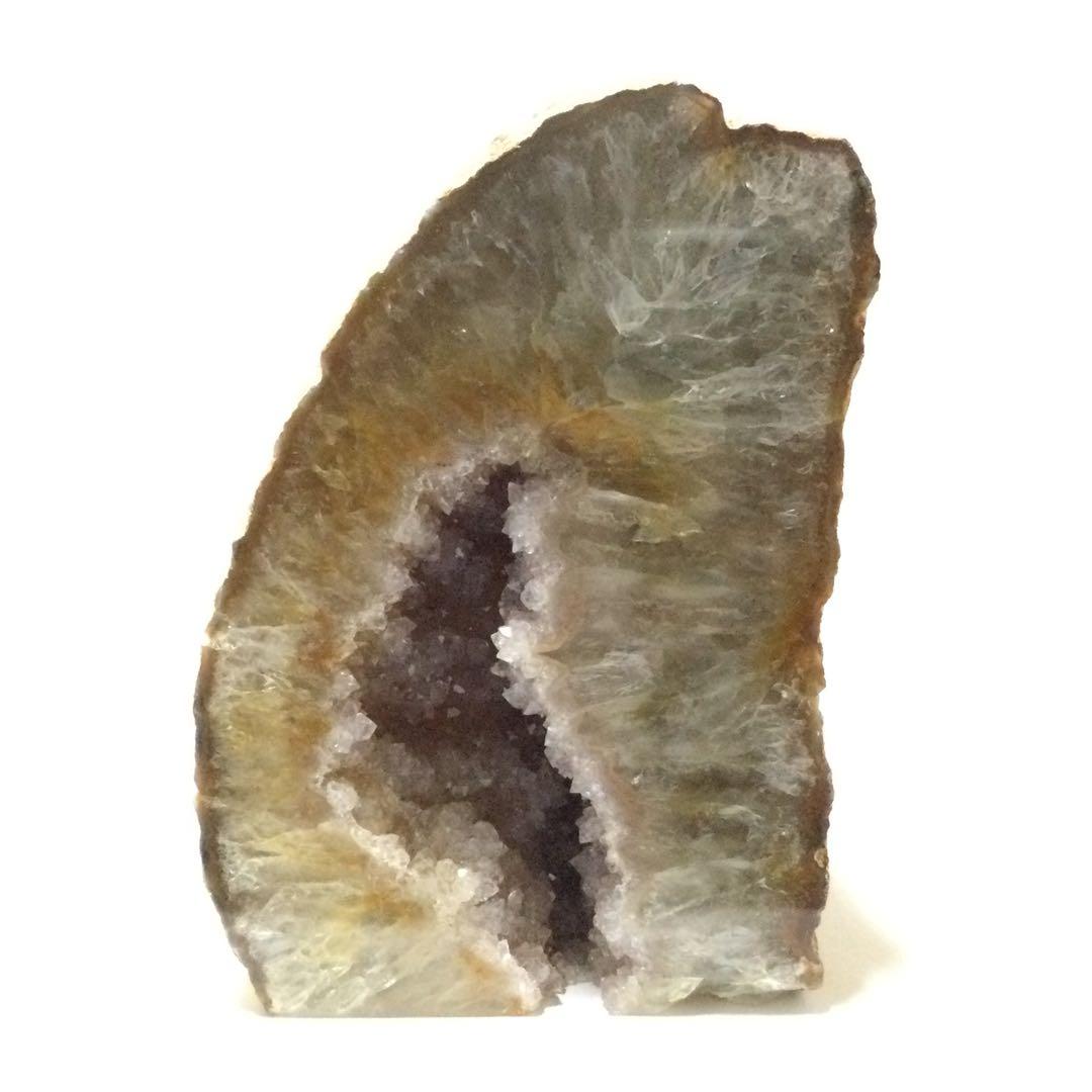 【開運・金運のお守り☆龍神の宿る洞窟】龍穴 天然石 ジオードメノウ 原石