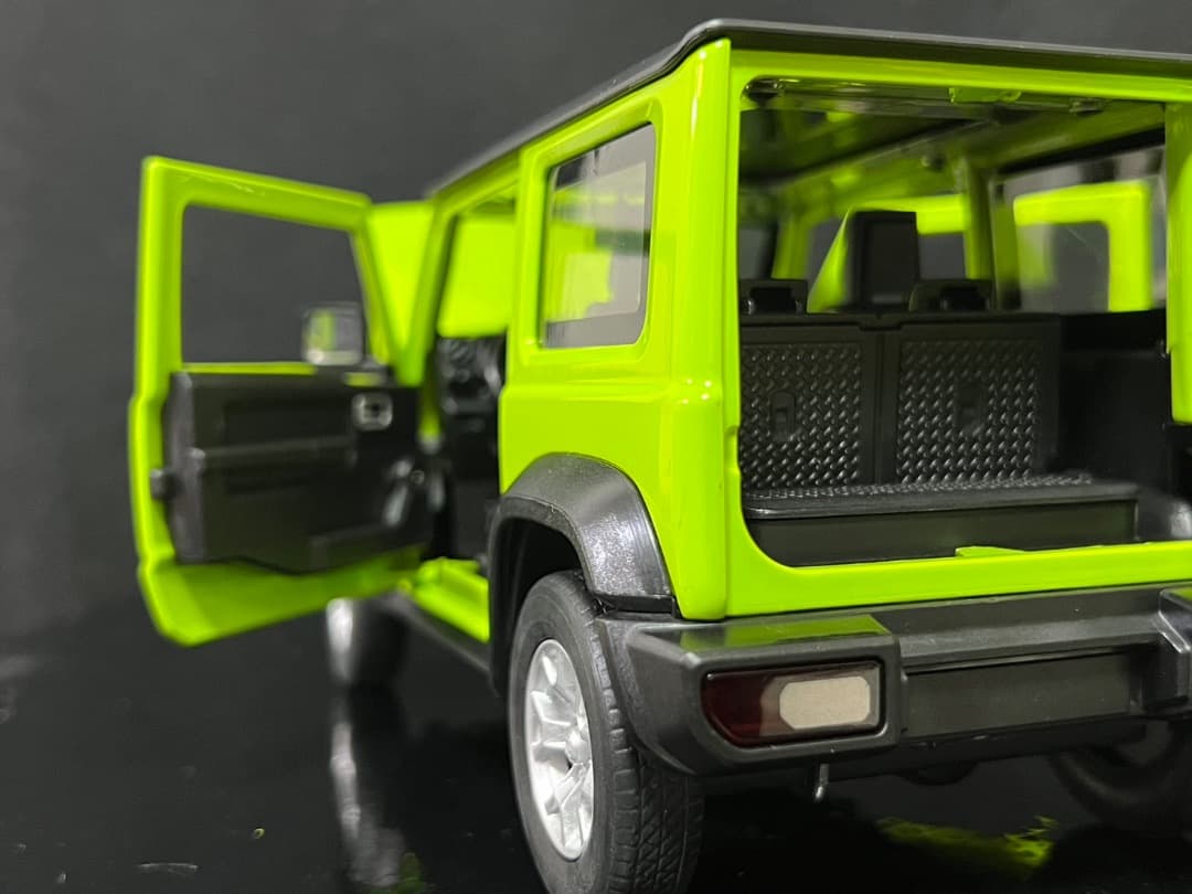 スズキ ジムニー ミニカー グリーン 1/18 H176