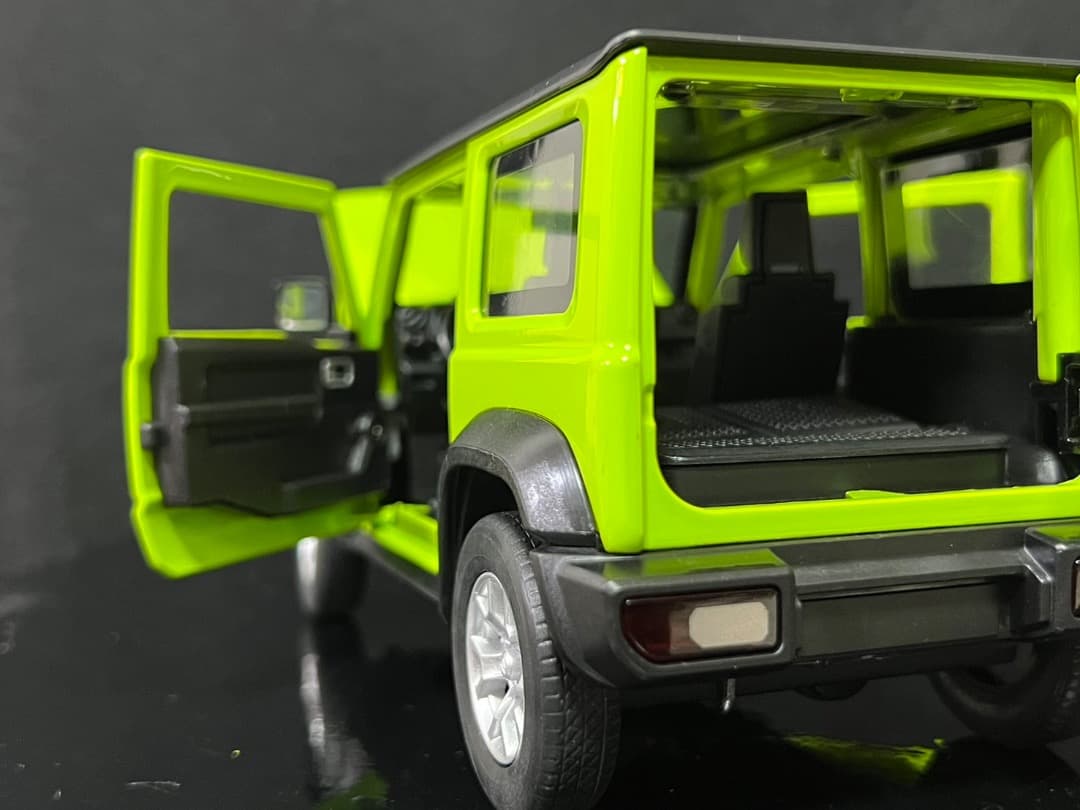 スズキ ジムニー ミニカー グリーン 1/18 H176