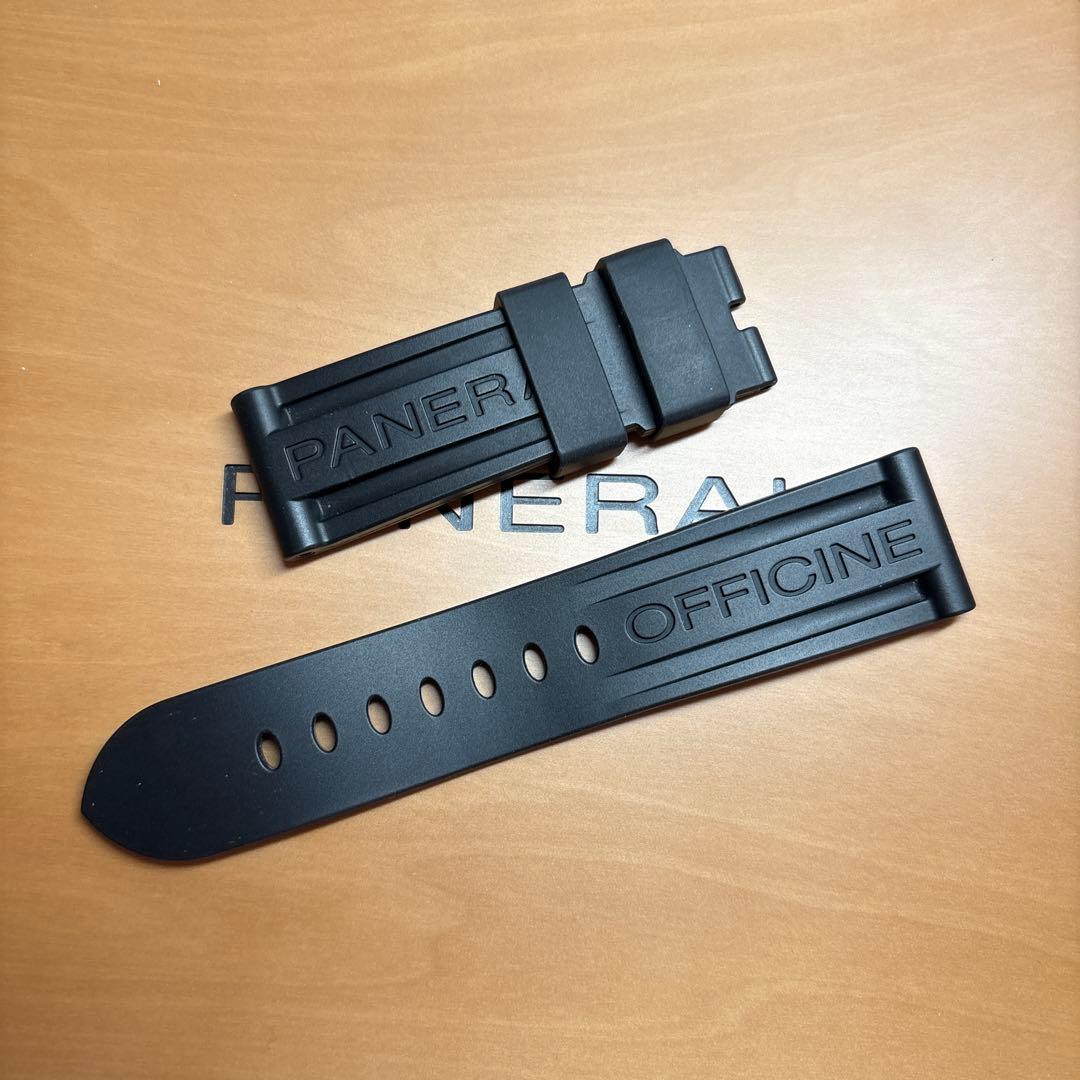 PANERAI OFFICINE ルミノールマリーナ44ミリ用ラバーベルト