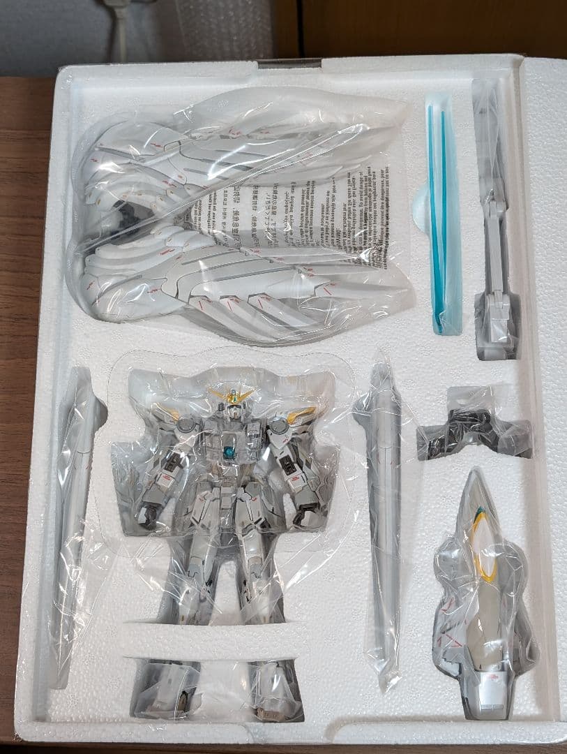 L COMPOSITE ウイングガンダム スノーホワイトプレリュード