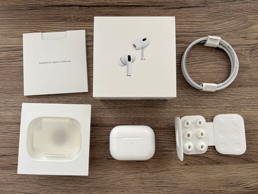 AirPods Pro 第2世代 Lightning端子 MQD83J/A
