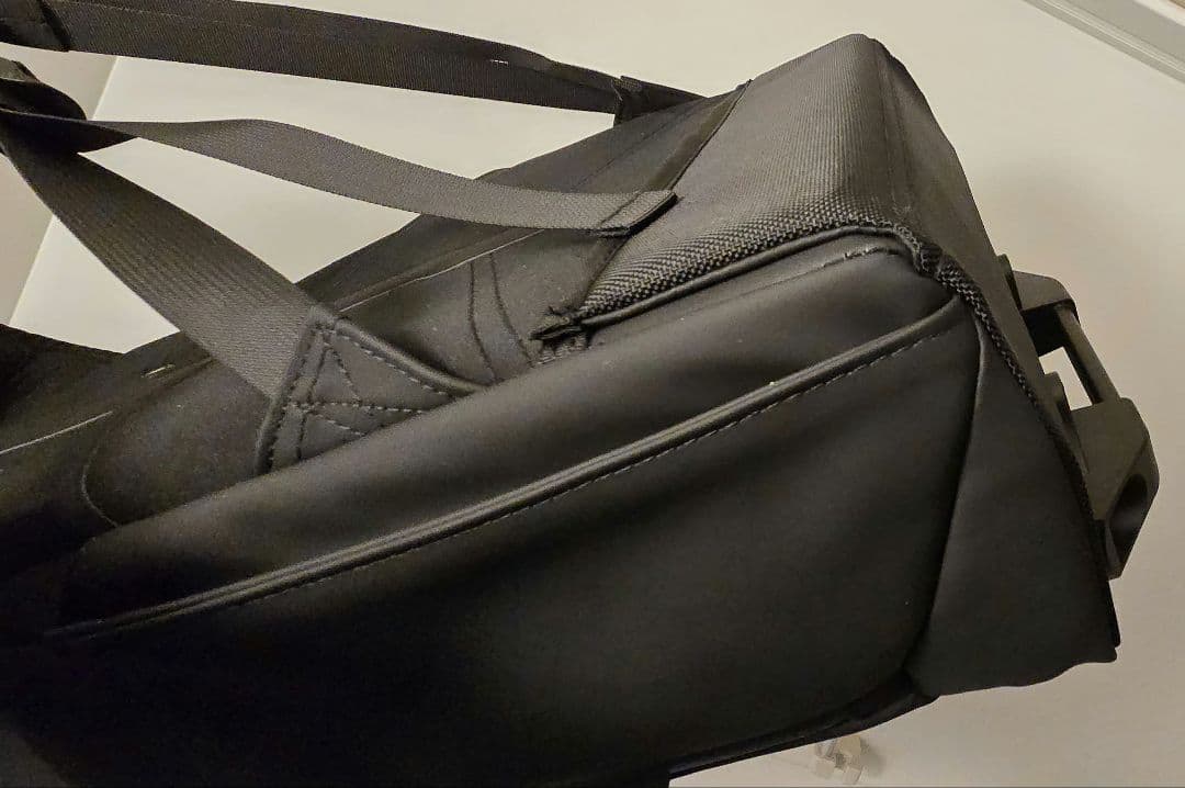 WIM　TRANS-CARRY　キャリーケース←変形→リュック　マクアケ発