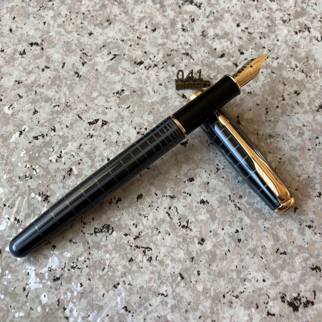 #041 未使用品 万年筆 パーカー SONNET 18k