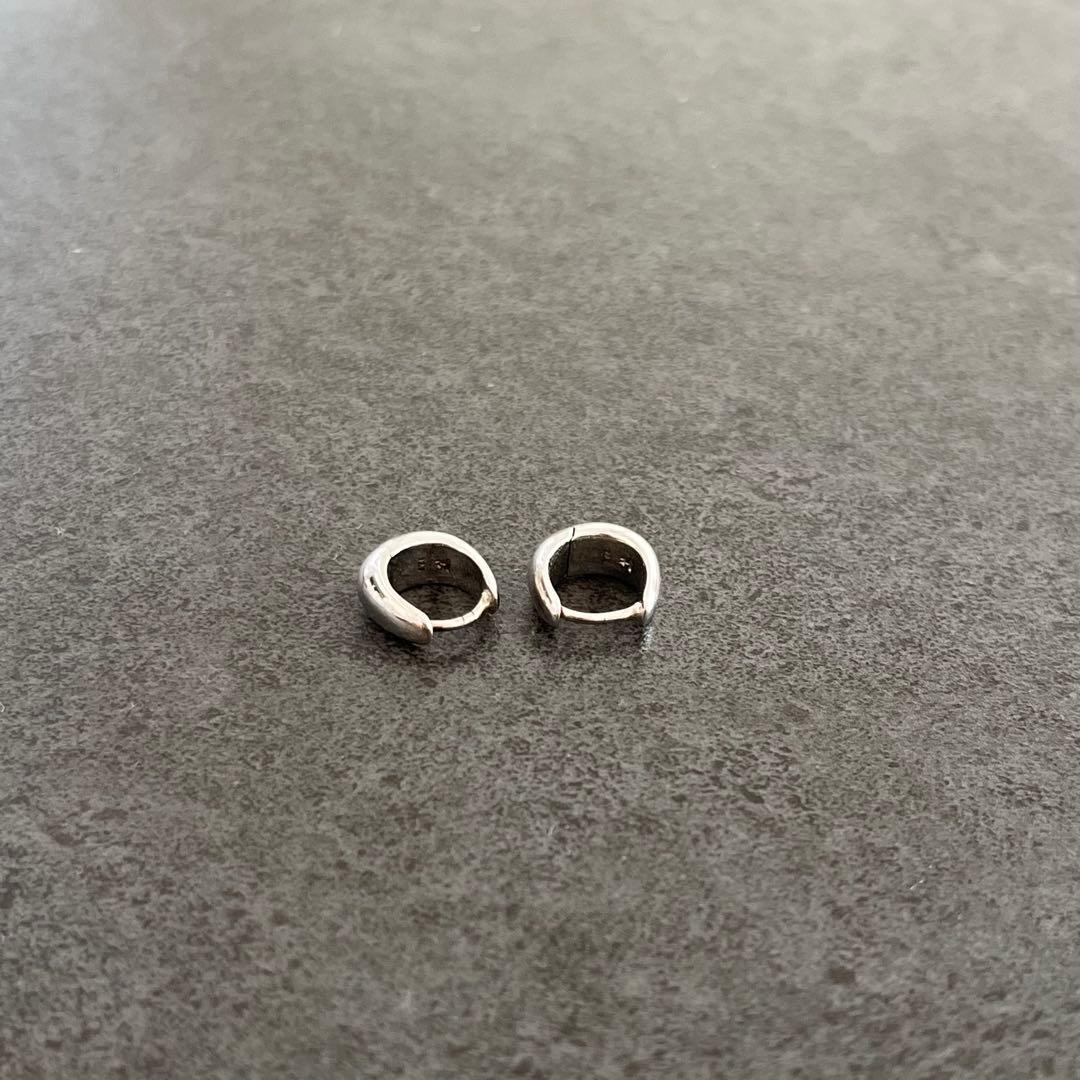 TOM WOOD Ice Huggie シルバーピアス