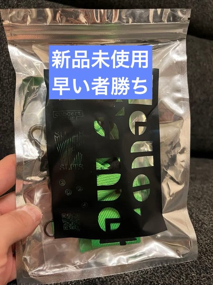 【新品未使用】　YUKI スマホショルダー おまけ付き ツアーグッズ