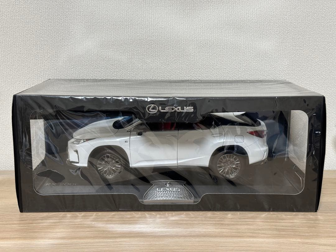 1/18 ミニカー　レクサス　Lexus RX 200t ソニッククォーツ