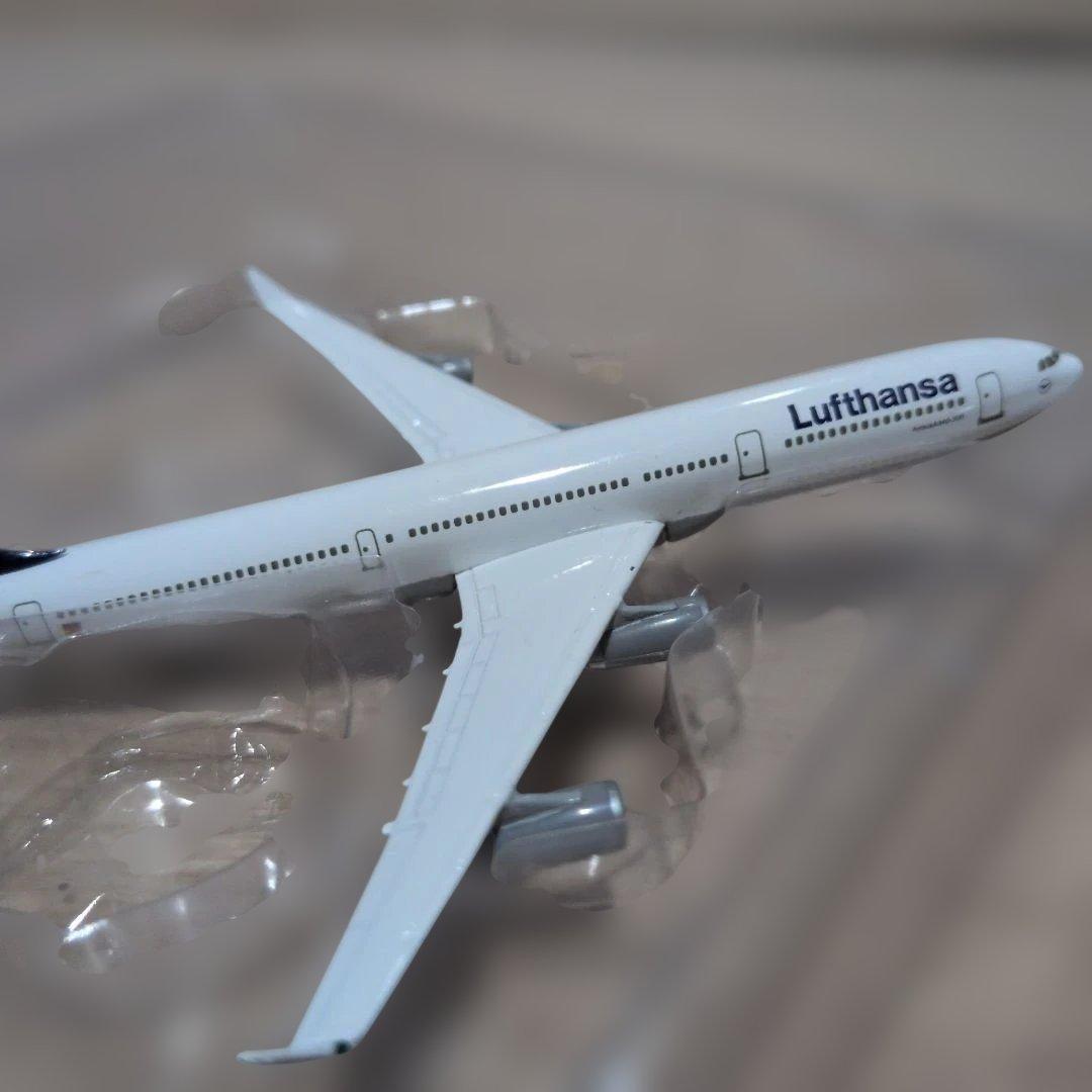 航空機・ヘリコプター Lufthansa Airbus A340-300 herpa 516549