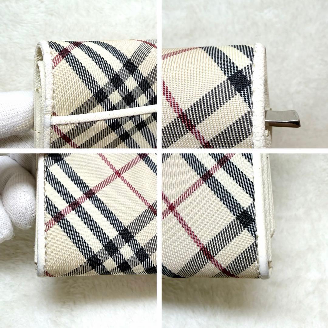美品　BURBERRY バーバリー 二つ折り財布 ノバチェック ホワイト
