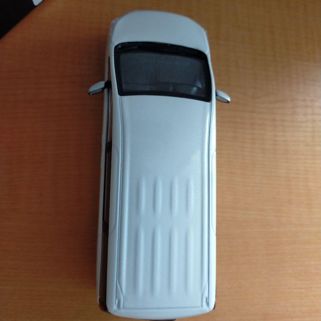新品　TOYOTA　エスクァイア　サンプルカー　箱付き