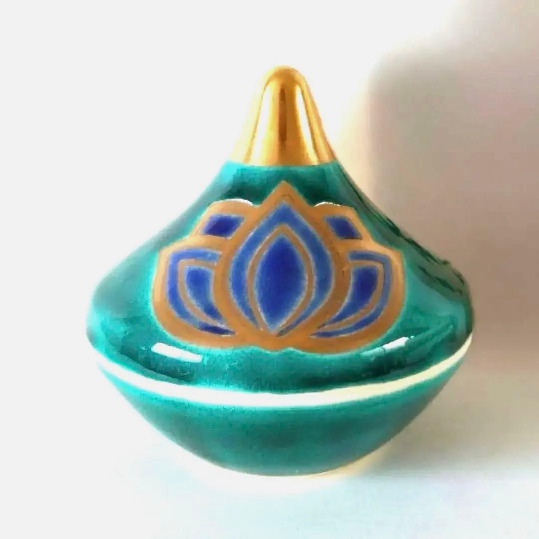 [珍]作家手塚充在銘　京焼 相輪　蓮花紋 茶道具　香合　新品未使用品