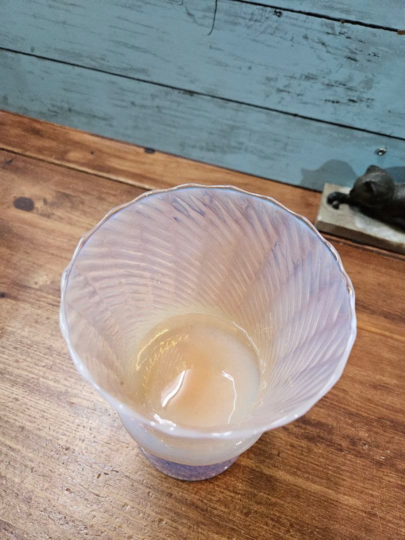 フランスアンティーク オパールセントガラスの花瓶 グラス フラワーベース