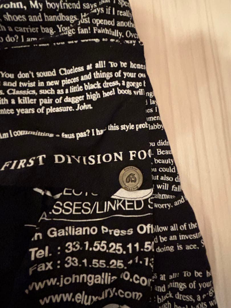 T*Y様 John Galliano ジョン ガリアーノ ニュースペーパー　　水