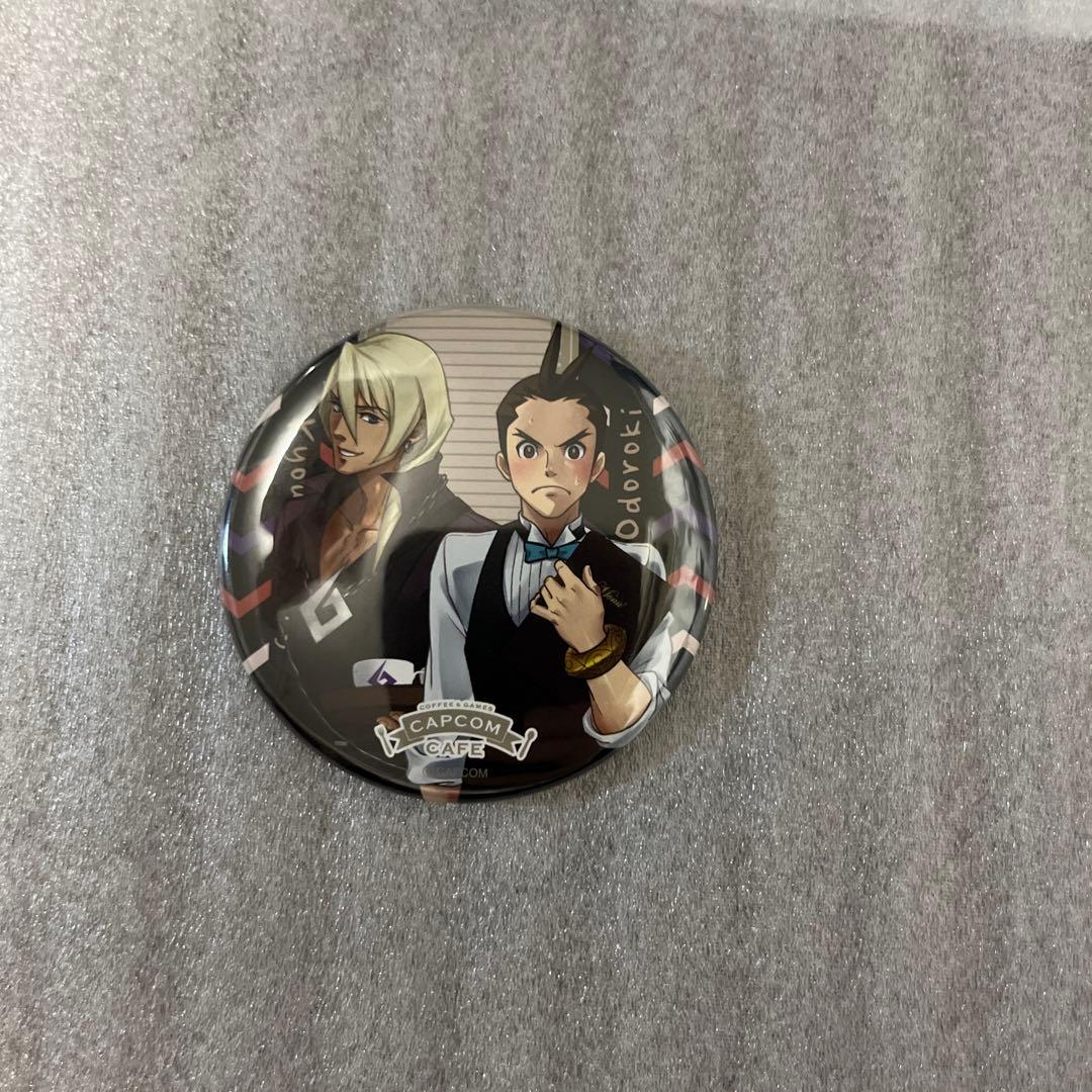逆転裁判　カプコンカフェ 牙流　王泥喜　缶バッジ