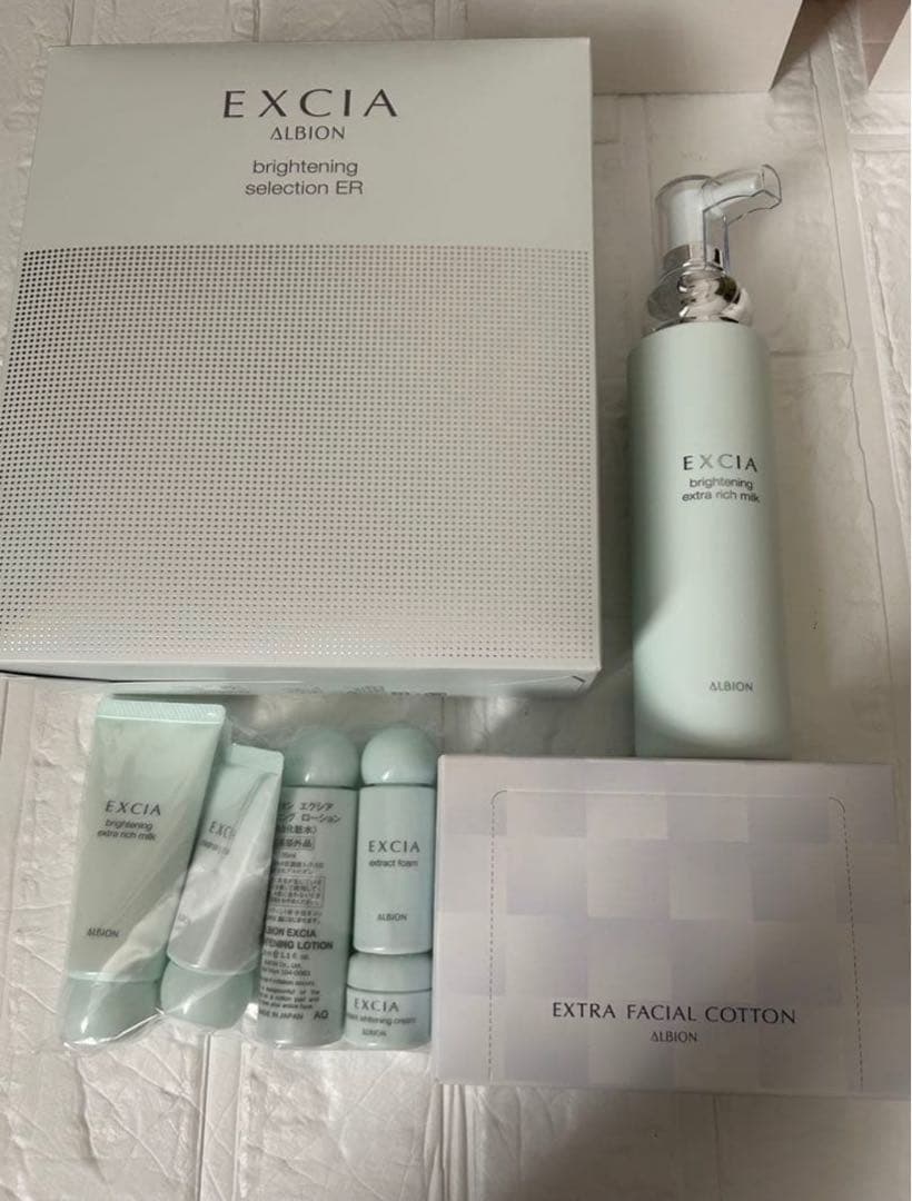 アルビオンエクシアブライトニングセレクションER /エクストラリッチミルク現品