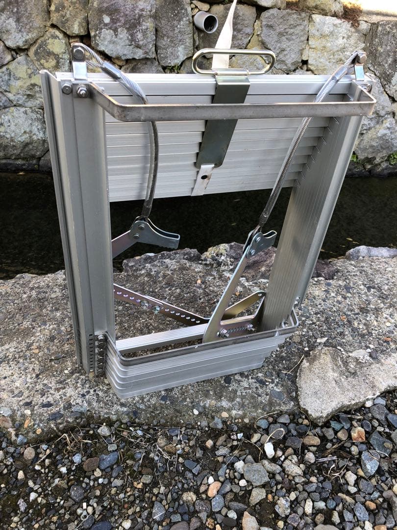 金属製 避難はしご　つり下げはしご(伸縮式)(B15)