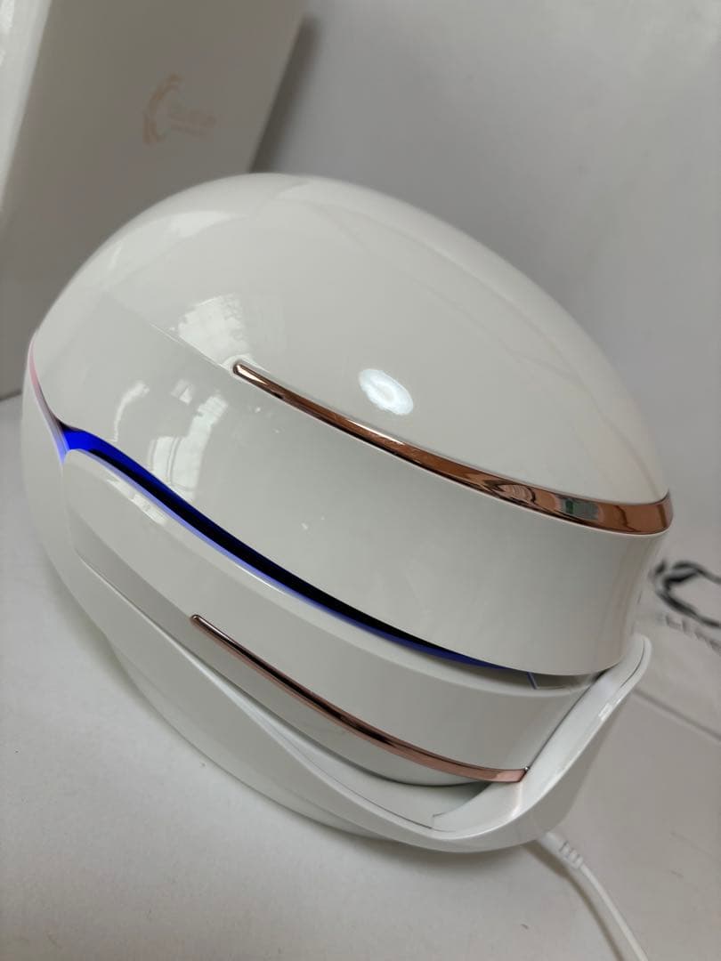 LEDで頭皮ケア　ヘアアルファレイ　美品