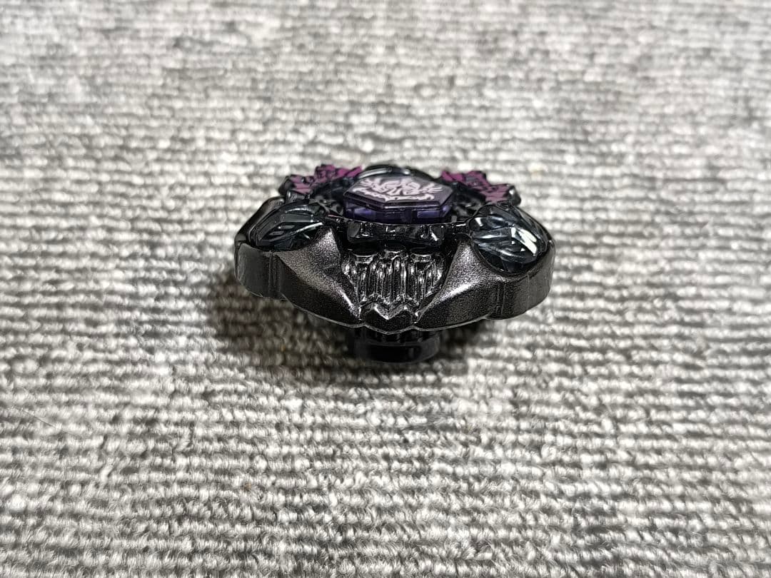 【メタルファイトベイブレード】グラビティペルセウス ランチャー付き