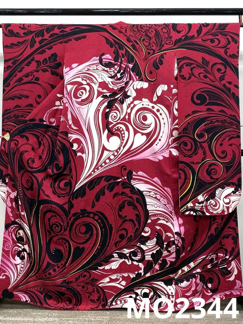 振袖 豪華 銀通し ストーン 紋意匠 個性的 身丈160cm パールトーン加工済