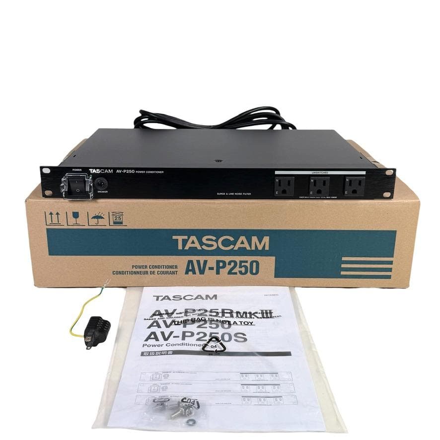 美品・TASCAM パワーディストリビューター/コンディショナー AV-P250