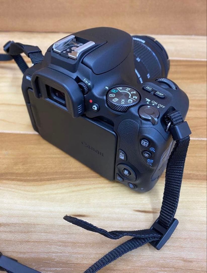 Canon EOS Kiss X9 デジタル一眼レフ