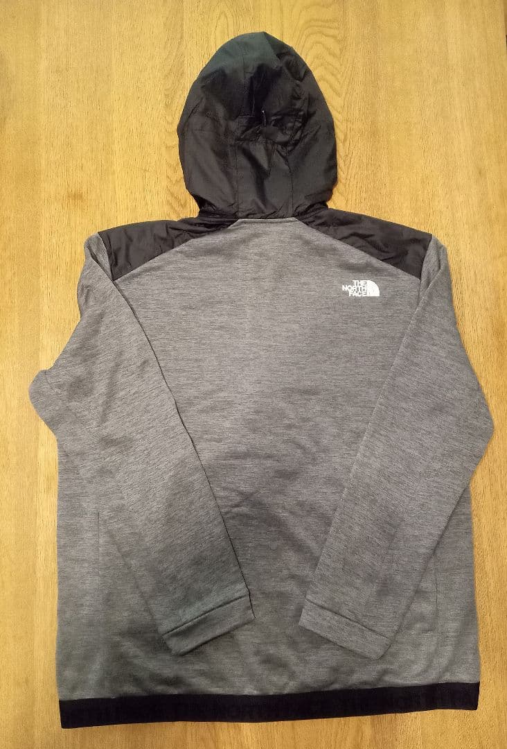 大活躍間違いなし!!ザ ノースフェイス フーディジャケット!!