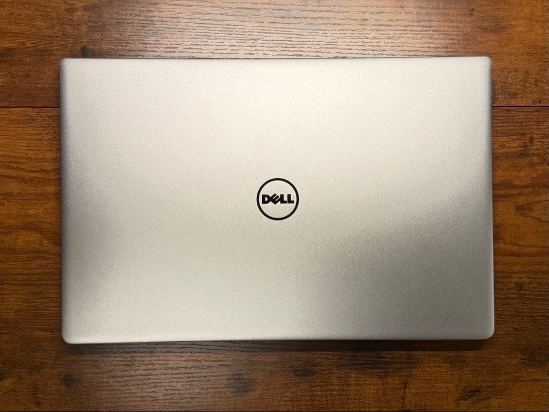 Dell XPS 13 i5/8GB/256GB US配列バッテリー新品付属完備