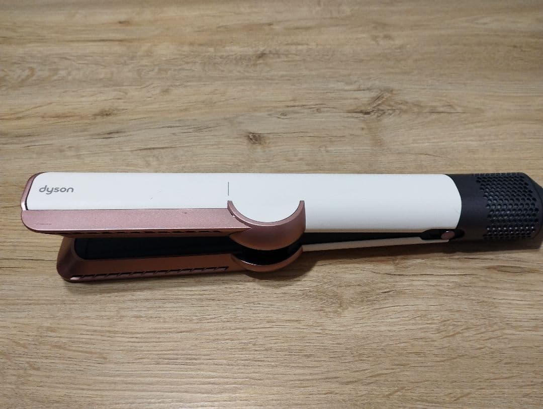 Dyson HT01 へアストレイトナー　さくらチェリー