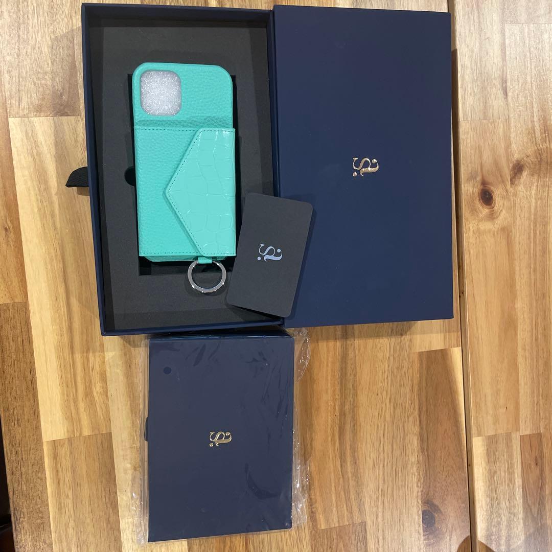 iPhone 12 Pro用 ミントグリーンケース