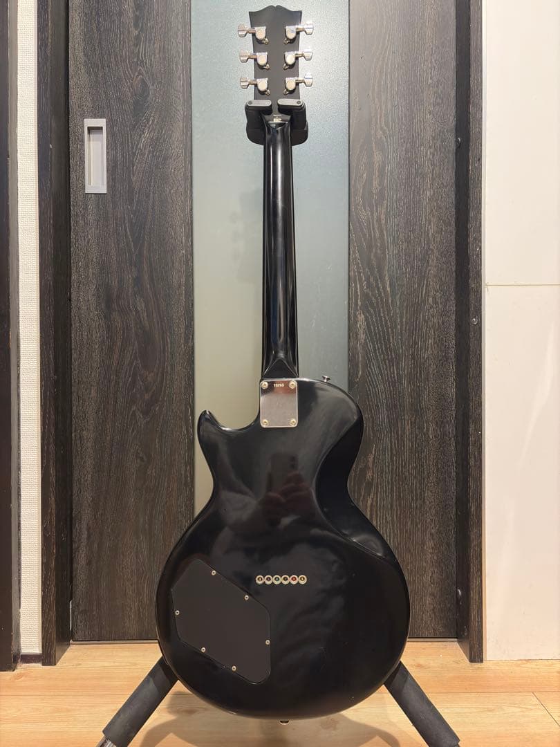 Edwards by ESP エドワーズ E-I-85LP