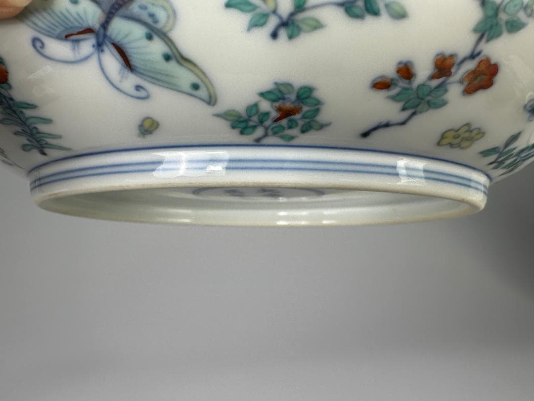 大清雍正年製　款　斗彩　豆彩　胡蝶花卉文　皿　盤　唐物