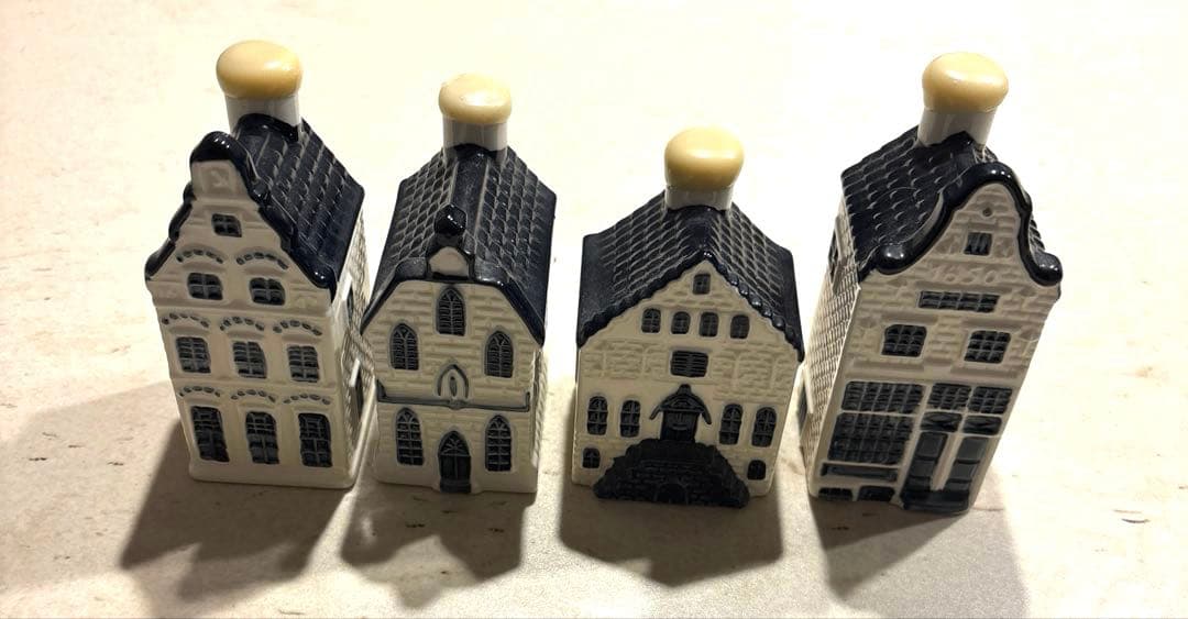 KLMオランダ航空　デルフトブルーミニチュアハウス　　4個セット