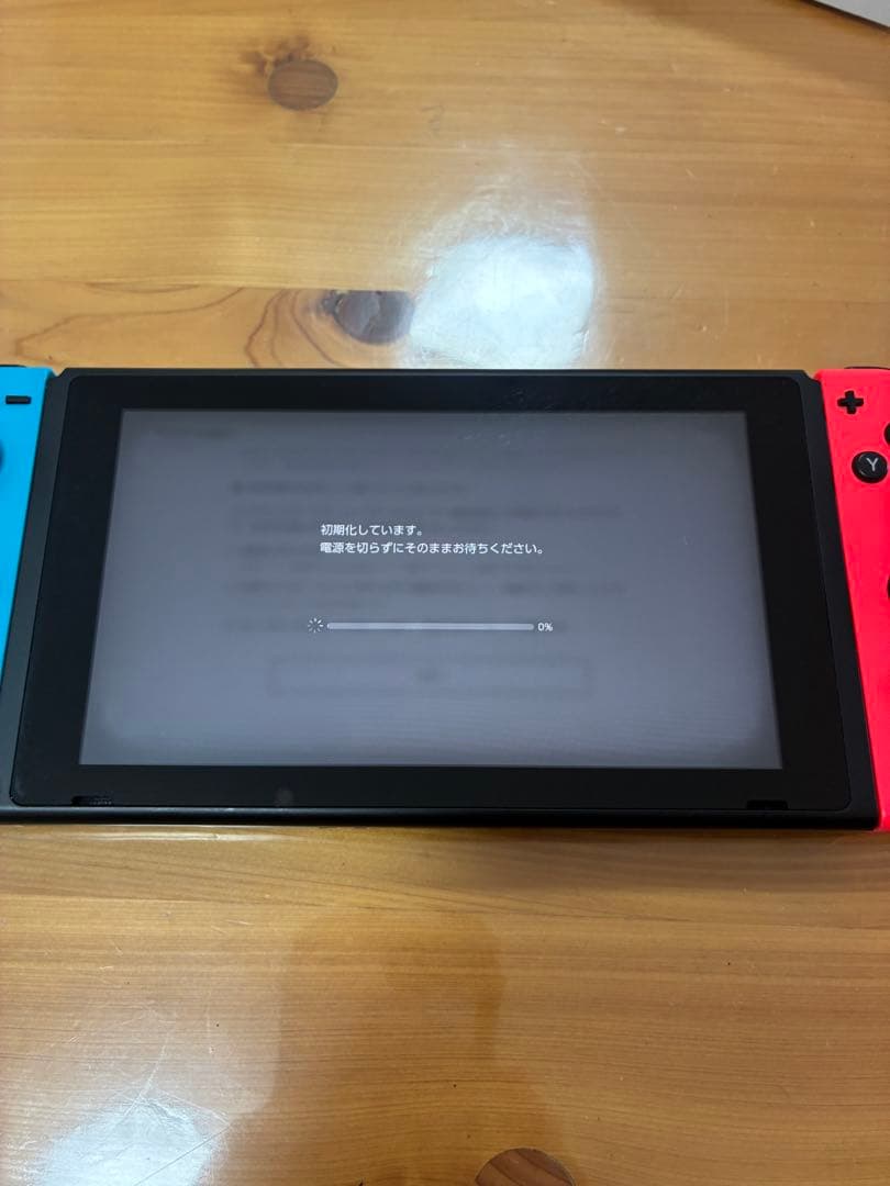 Nintendo Switch 赤/青 本体 2022年製　中古　全付属品あり