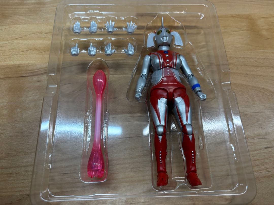フィギュアーツ ウルトラの母