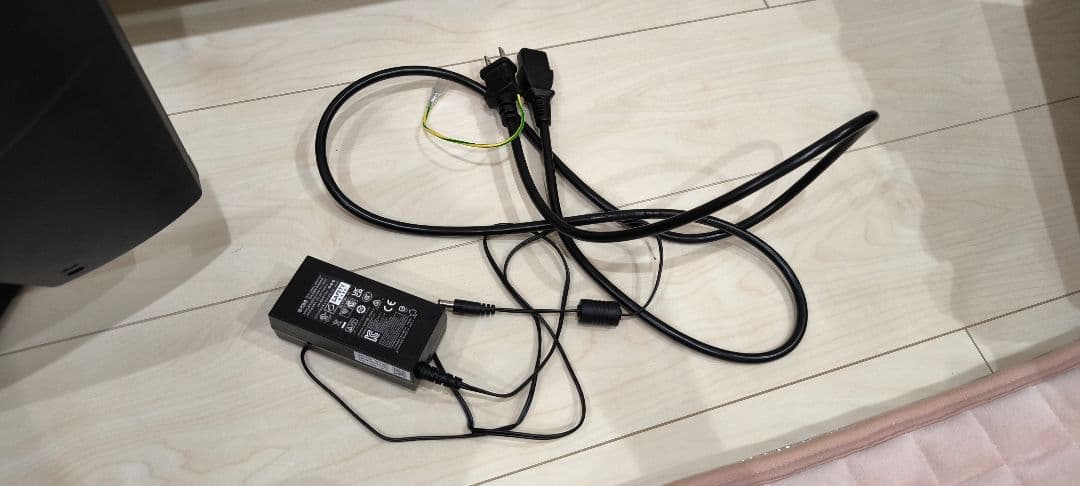 ゲーミングモニター MAG 244C [23.6型 /フルHD 曲面型 美品