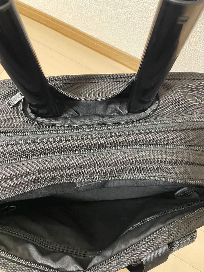 TUMI キャリーケース ビジネスバッグ 拡張 2輪 ブラック