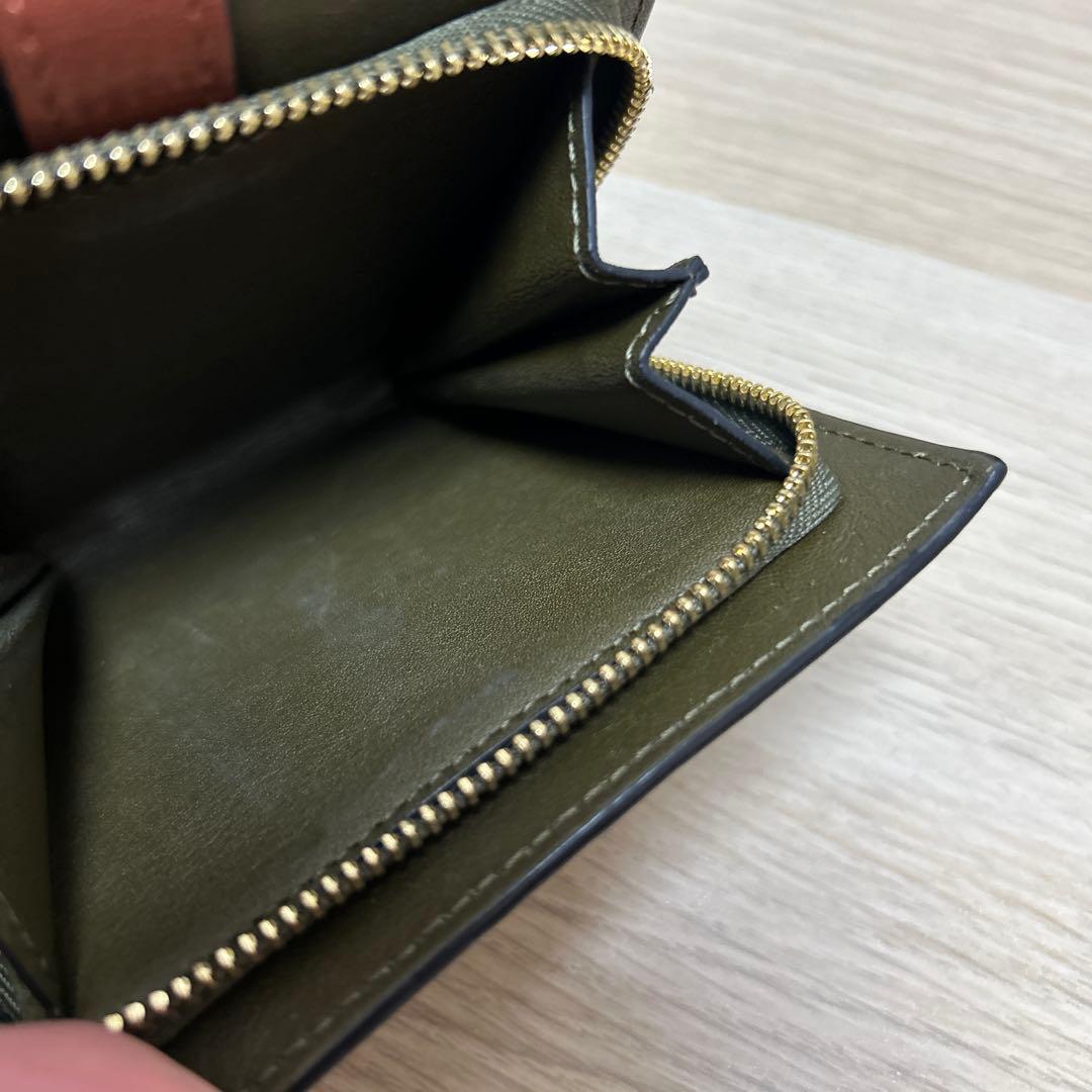 ロエベ 2つ折財布