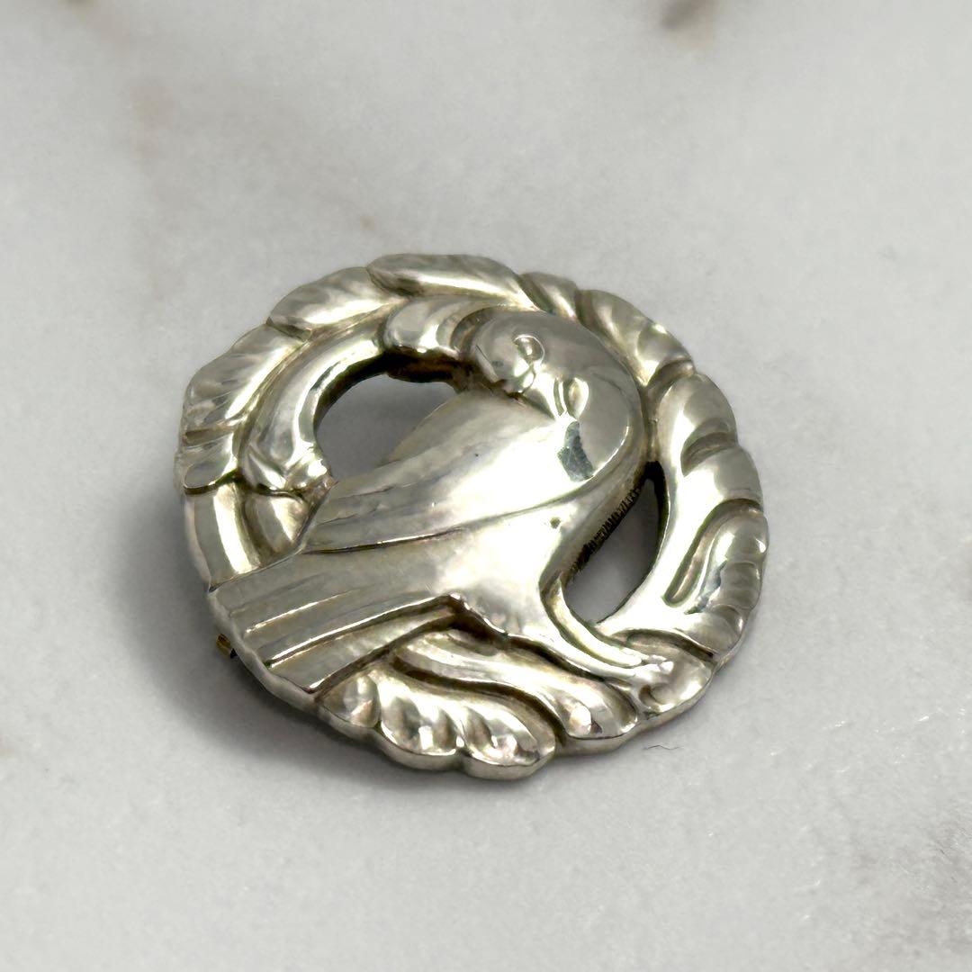  　191　バード　シルバーブローチ　ラウンド　925